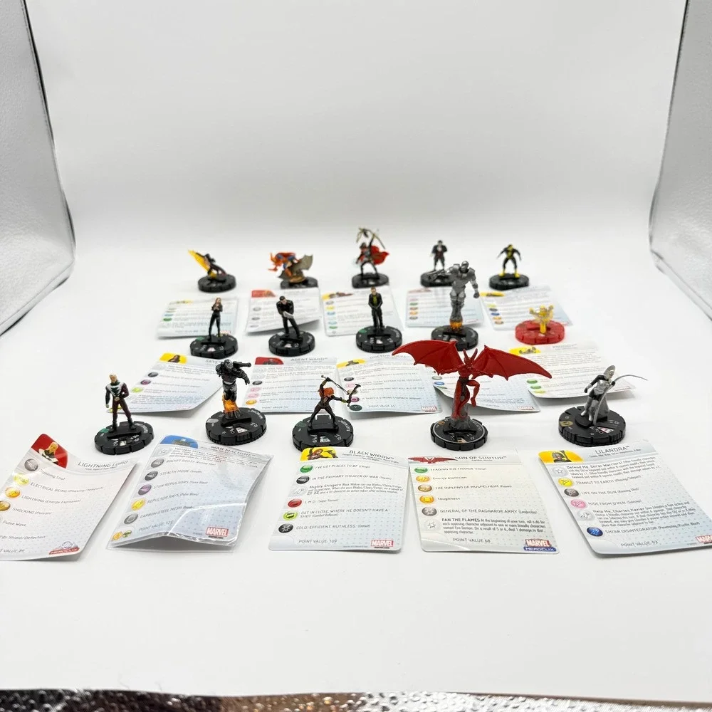 Heroclix Marvel Uncommon, Super Rare,‎ Unique Mixed Lot of 15 with Cards Lot K